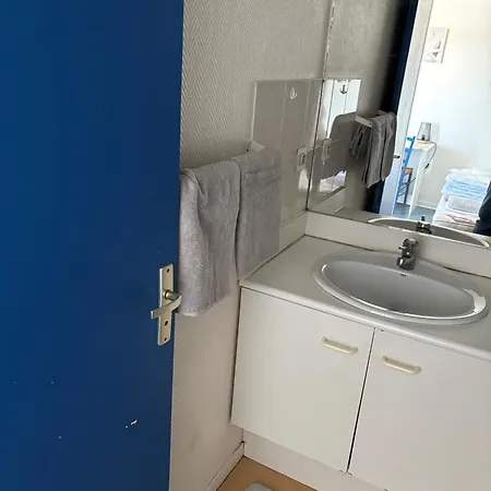 200m A Pied De La La Rochelle (Charente-Maritime)